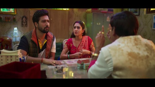 Zara Hatke Zara Bachke 2023 Hindi 1080p WEBRip DDP 5 1 x264 Esub Shadow Proton Movies 015